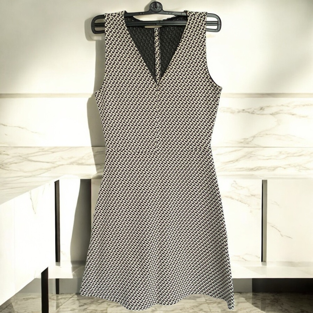 Mango Suit Black and White Patterned cotton weave A line  Dress